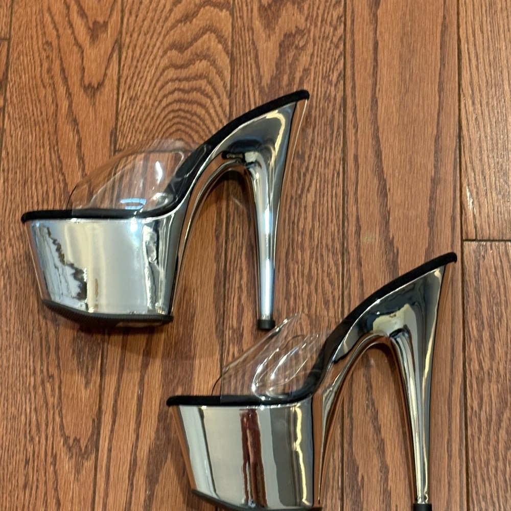 Pleaser Clear and Silver Mirrored 7” Platform Heels for Women - Picture 2 of 5